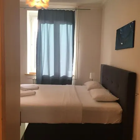 Zuerizimmer Kwatera prywatna