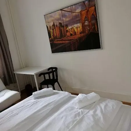 Zuerizimmer *