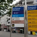 Zuerizimmer Проживання в сім'ї