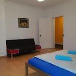 Zuerizimmer *