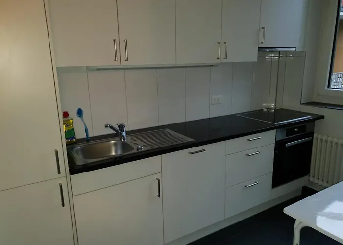 Zuerizimmer Kwatera prywatna